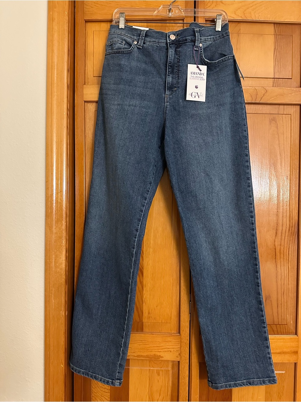 Gloria Vanderbilt Straight Jeans in Dark Indigo